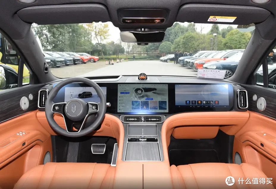 大型SUV,46.98万起,可选增程/纯电,华为赋能卖得过理想L9吗?-图2 大型SUV,46.98万起,可选增程/纯电,华为赋能卖得过理想L9吗?-图2
