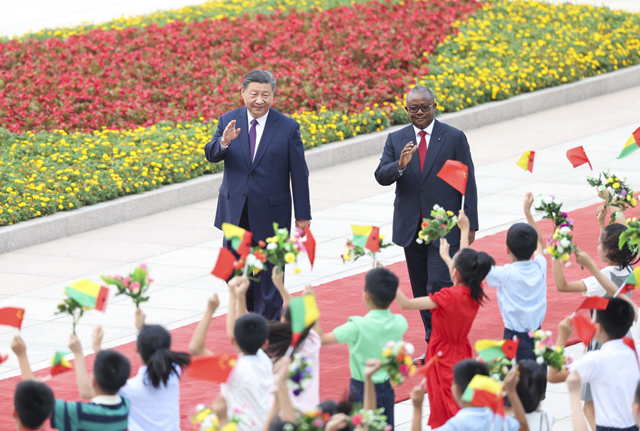 习近平同几内亚比绍总统恩巴洛会谈-图5