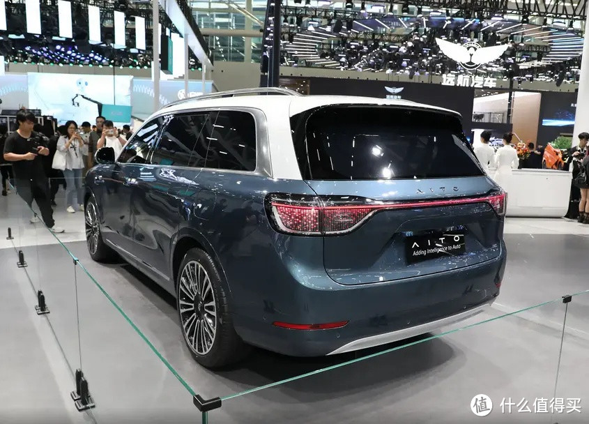 大型SUV,46.98万起,可选增程/纯电,华为赋能卖得过理想L9吗?-图1 大型SUV,46.98万起,可选增程/纯电,华为赋能卖得过理想L9吗?-图1