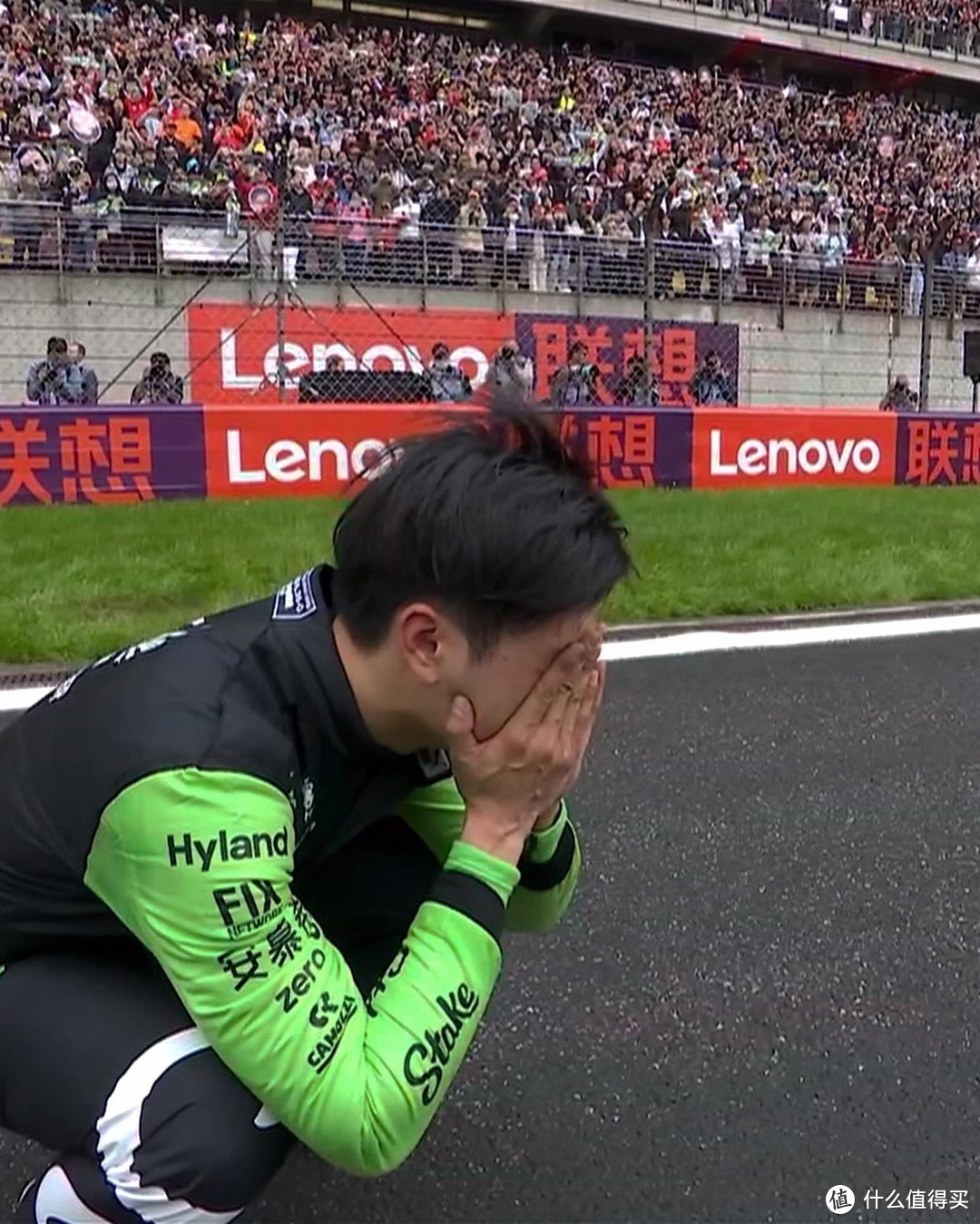 和嘉实多一起在现场为中国首位F1车手周冠宇助威！-图45