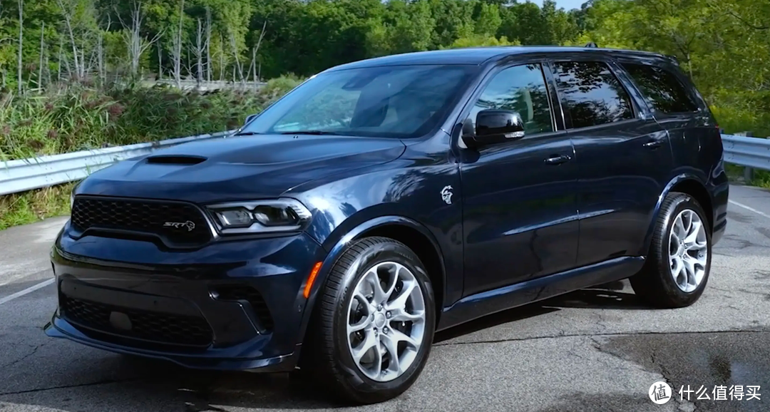 道奇Durango SRT“地狱猫”：力量与奢华的完美结合-图1
