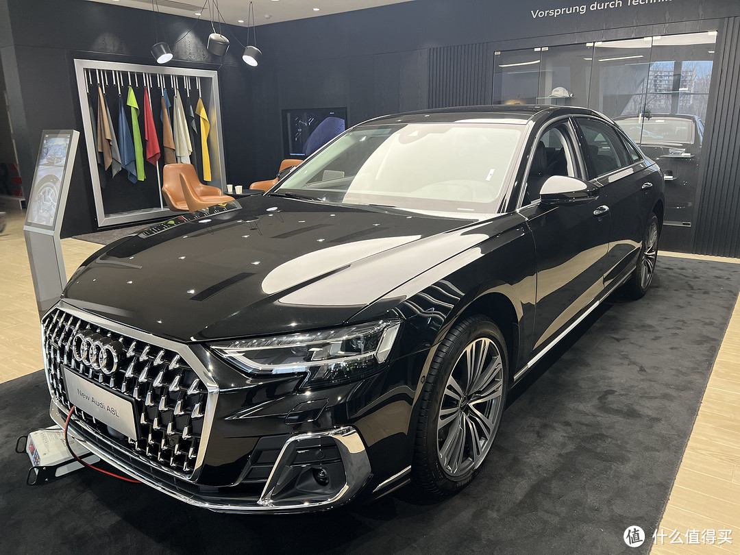 豪华车特辑 篇三:豪华车特辑——奥迪A8-图2 豪华车特辑 篇三:豪华车特辑——奥迪A8-图2