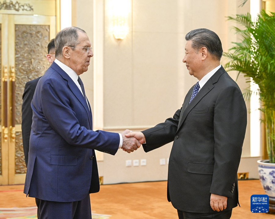 习近平会见俄罗斯外长拉夫罗夫-图1